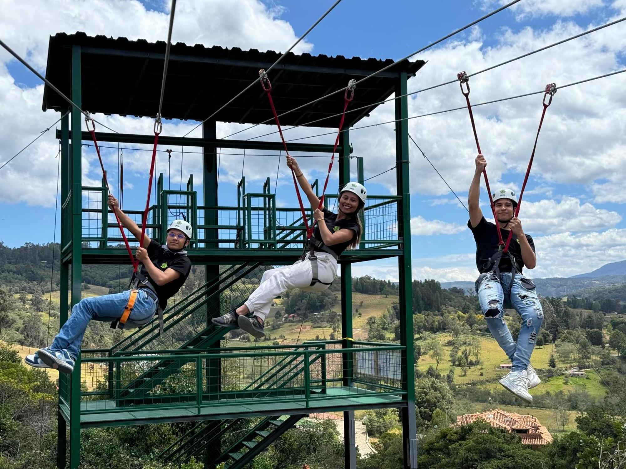 Hotel, Bungalows, Chalet Y Cabanas Aventura Park Villa De Leyva La Periquera المظهر الخارجي الصورة
